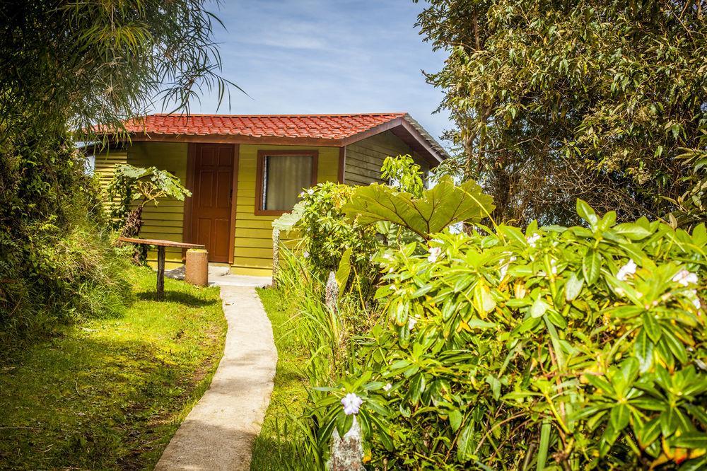 Tres de Junio Paraiso Quetzal Lodge מראה חיצוני תמונה