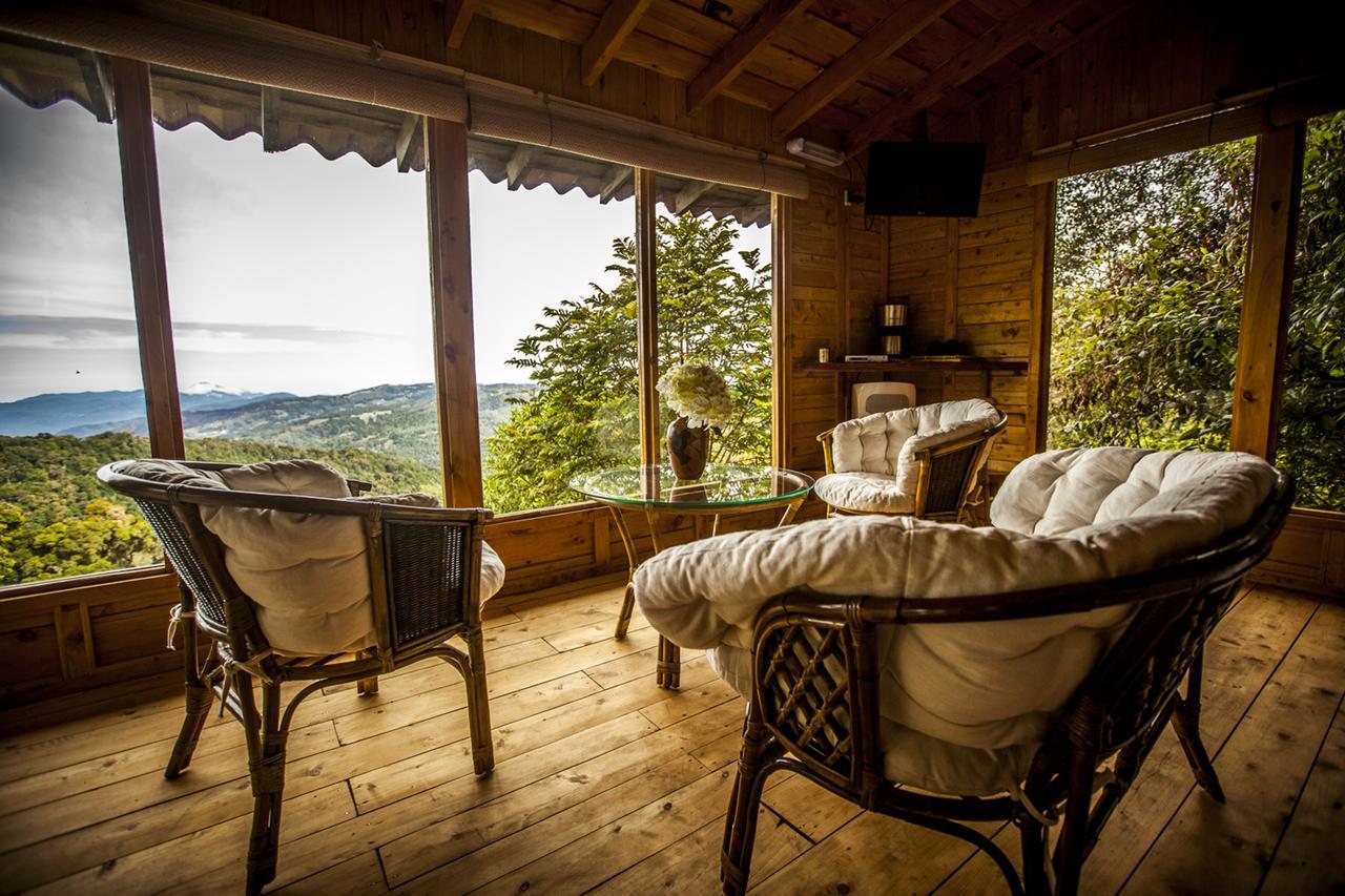 Tres de Junio Paraiso Quetzal Lodge מראה חיצוני תמונה